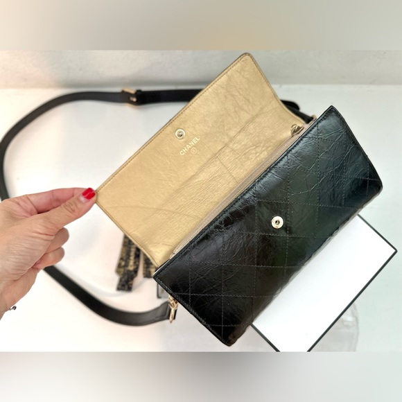 Auth CHANEL Crystalized CC Black/Gold Large Wallet Converted to 5-Ways Mini Bag - Picture 6 of 16